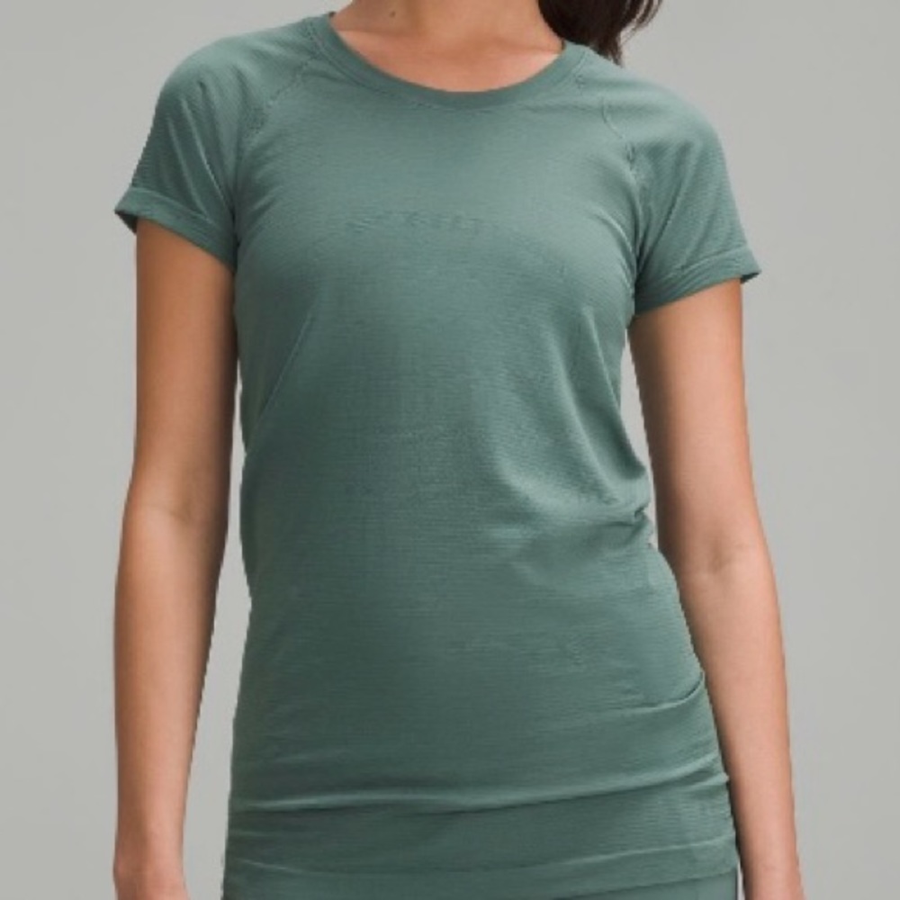 Lululemon Swiftly Tech Shirt Sleeve Shirt 2.0